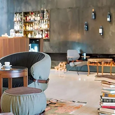 B2 Hotel 4*