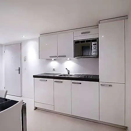 Visionapartments Binzmuehlestrasse 50 - Self Check-in Zurich