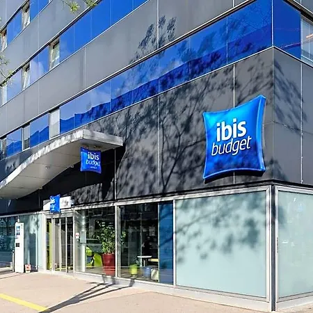 Ibis Budget West Hotel