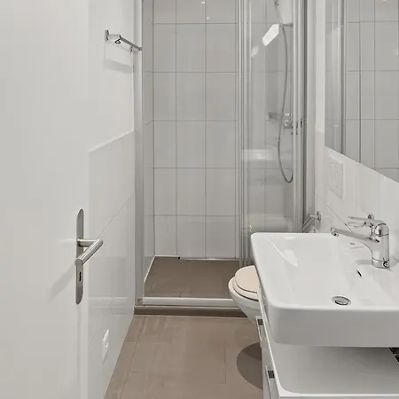 Executive 2br Flat 100sqm - Mainau 6 Apartment