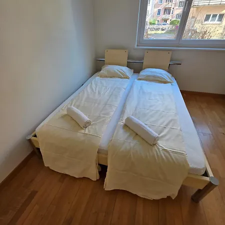 Apartment Large Flats, Center - Schd
