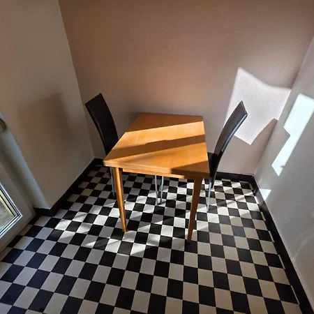 Large Flats, Center - Schd Apartment Zurich