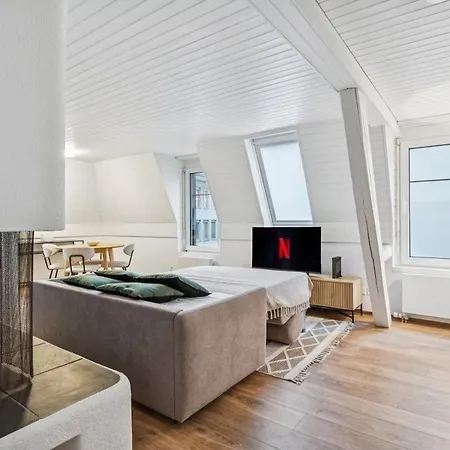 Cozy 1br In Center - Color 31 * Zurich
