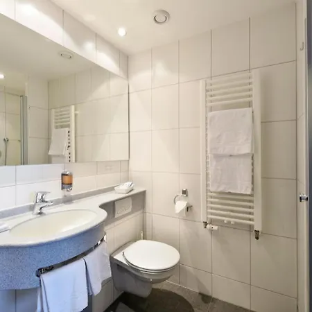 B_smart Hotel 4*