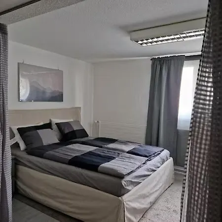 Romantic With Free Parking In * Zurich
