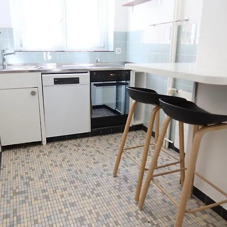 Charming Flat In The Heart Of Old Apartment