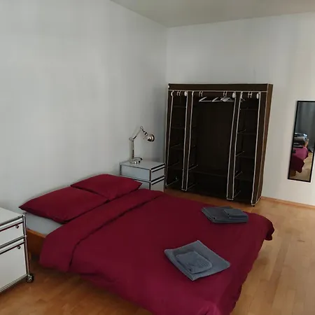 Spacious & Bright Loft In Downtown Apartment Zurich