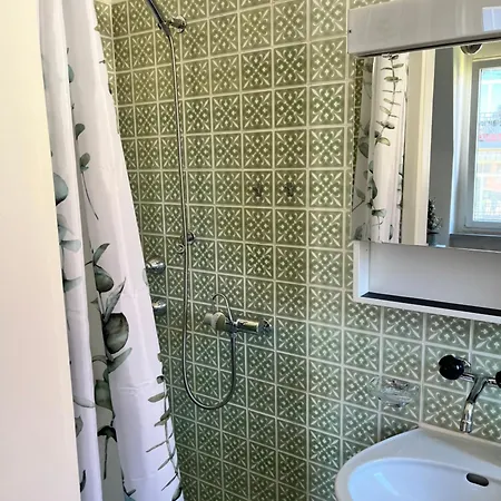 Am Zuerichberg Apartment