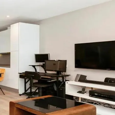 Huttenferienwohnung Luxapt Apartment Zurich
