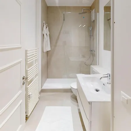 2br District 6 - Near Centre Zurich