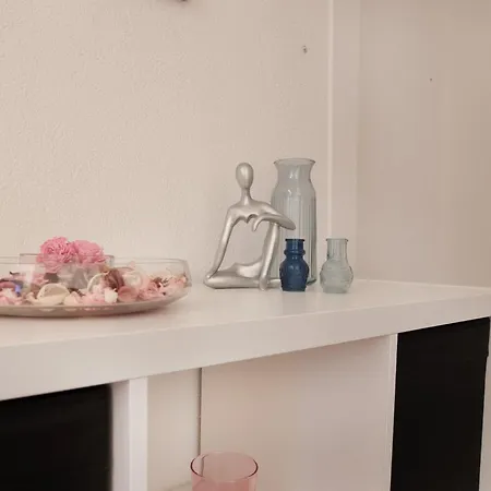 Apartment With Free Parking & Ac Tram To Center *