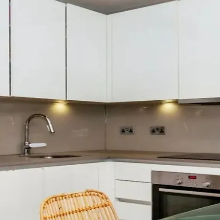 Huttenferienwohnung Luxapt Zurich