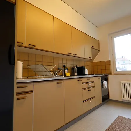 Spacious Near Center Apartment