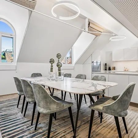Apartment Old Town Penthouse 360 Views Rooftop Terrace