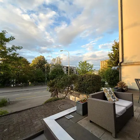 Grosses Fuer 12 Mit Aussenbereich In Apartment *