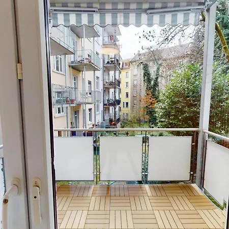Apartment 2br District 6 - Near Centre