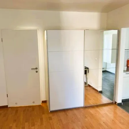 Apartment 2 Center Flats With Balcony - Hildab *