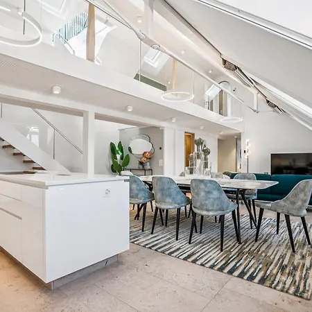 Old Town Penthouse 360 Views Rooftop Terrace Apartment Zurich