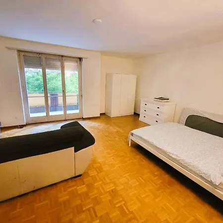 Center Flats With Balcony - Rigi Apartment Zurich