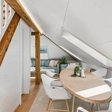 Waterfront Penthouse Ac Rooftop Free Parking * Zurich