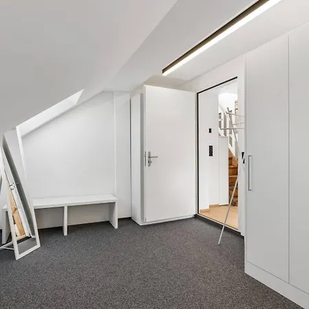 Waterfront Penthouse Ac Rooftop Free Parking Apartment Zurich