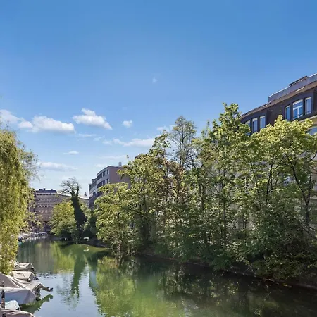 Waterfront Penthouse Ac Rooftop Free Parking Apartment *