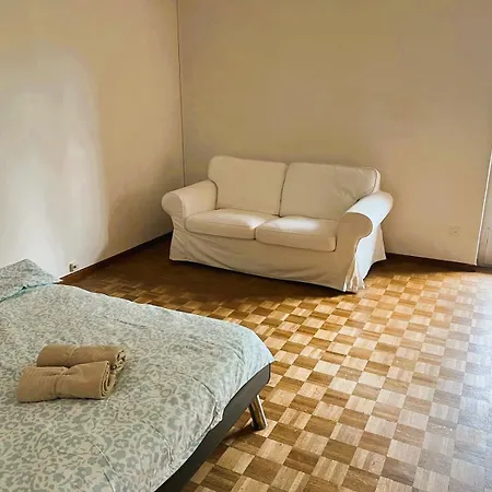 Apartment Center Flats With Balcony - Rigi Zurich