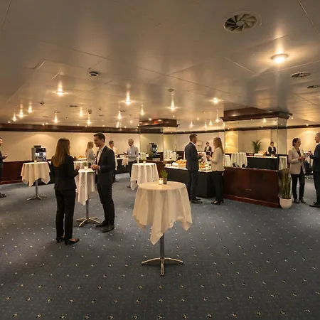 Crowne Plaza Zürich, An Ihg 4* Zürich
