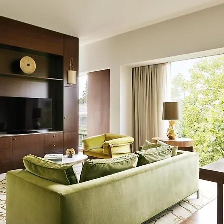 Park Hyatt – Center Luxury Hotel Zürich