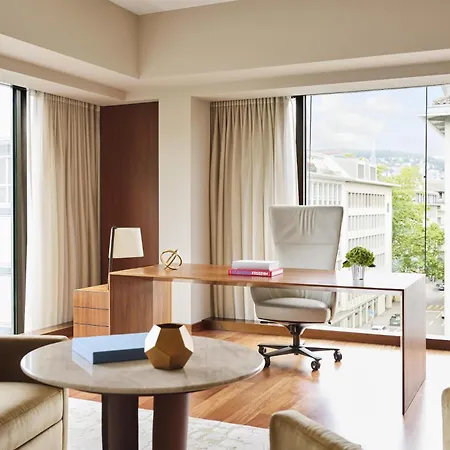 Park Hyatt – Center Luxury Zürich