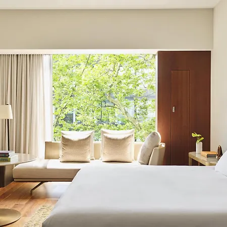 Park Hyatt – Center Luxury Hotel Zürich
