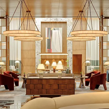 Park Hyatt – Center Luxury
