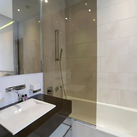 Visionapartments Gerechtigkeitsgasse - Self Check-in Apartment Zürich
