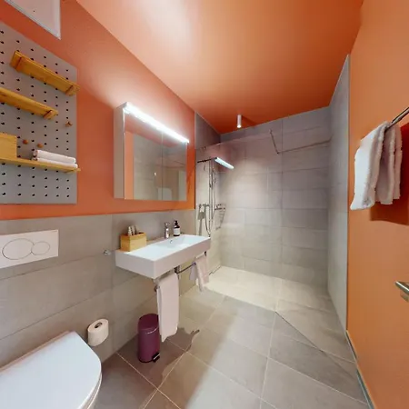 Livingtown Lofts Apartment *