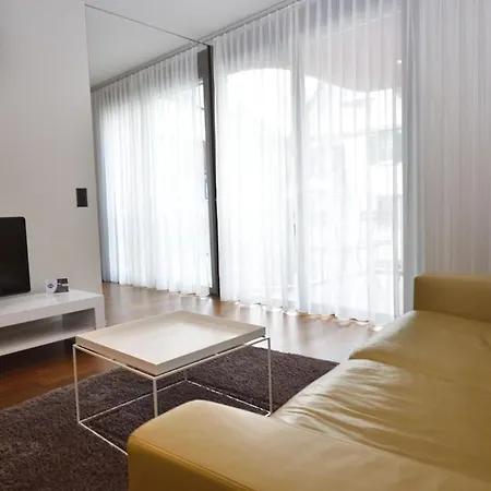 Apartment 1br - Modern, Stylish, Centrally Located - Baron 26