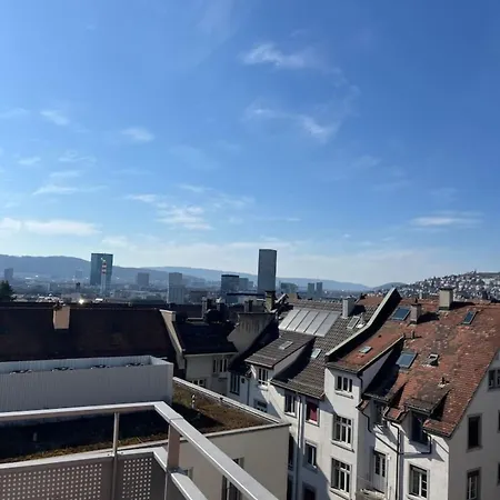 Stylish 2br With Stunning Views - Tilia 41 Apartment *