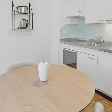 Apartment Charming In The Centre - Art 21 Zürich