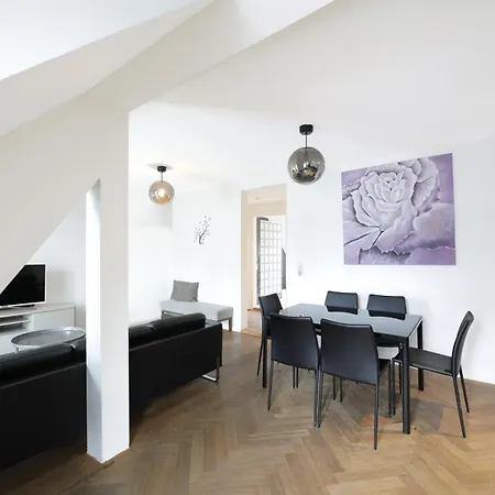 Visionapartments Hardstrasse - Self Check-in