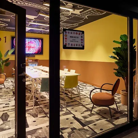 Hotel Mama Shelter 4*