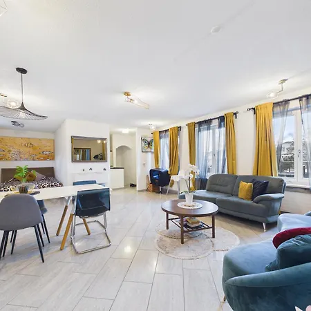 Triemli Haus * Zurich