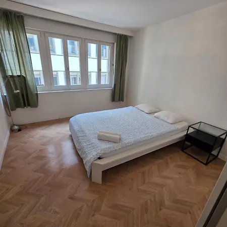 3 Old Town Flat - Munstere *