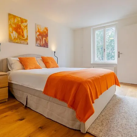 The Flower Apartment *