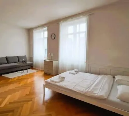 Amazing Flat In Heart Of Old Town Glockenb * Zurich