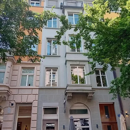 Apartment Stylish Flat In The Heart Of Zurich's Old *