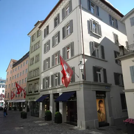 Cozy In The Heart Of - Stork 25 * Zurich