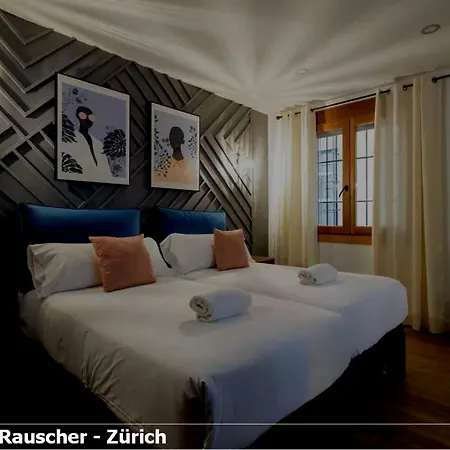 Rauscher Apartment *