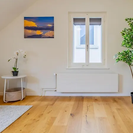 The Cloud Apartment *