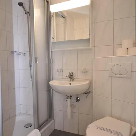 Apartment Near Rennweg - Stork 33 Zurich