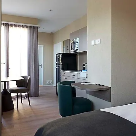 - Franklinstrasse Aparthotel 4*