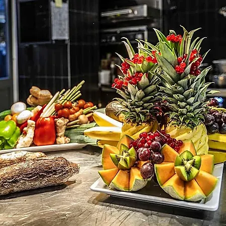Ibis Styles Center